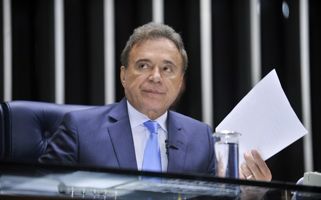 alvaro dias