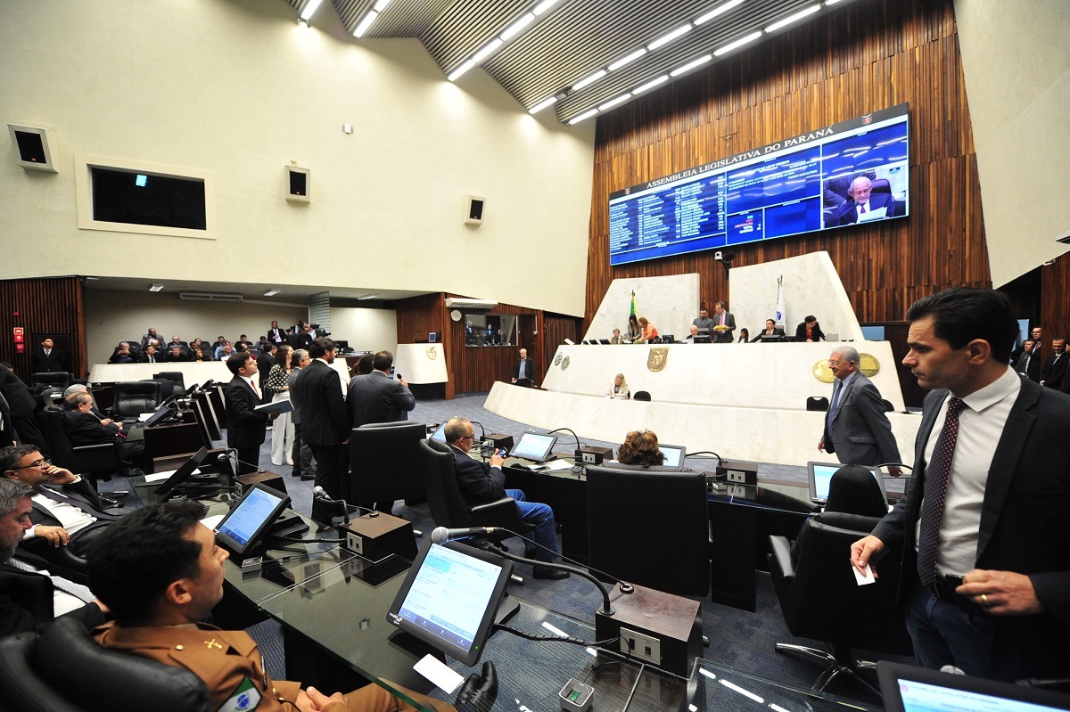 plenario assembleia legislativa