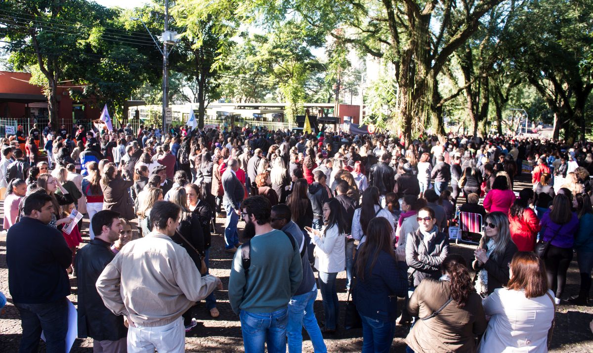 Concentração da greve geral em Foz acontece no Zoo Bosque Guarani foto Marcos Labanca Arquivo