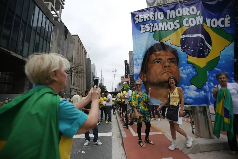 moro2