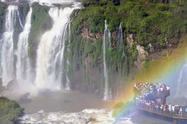 cataratas turistas 1
