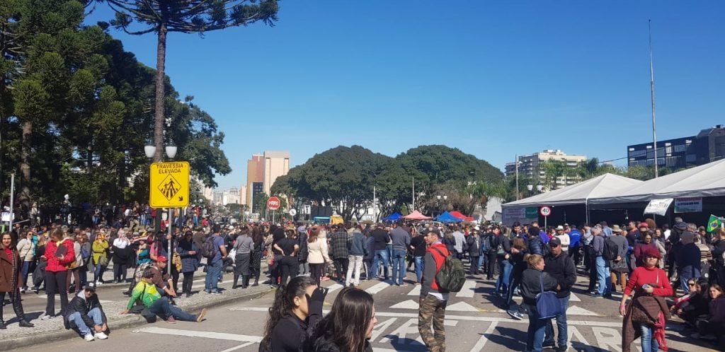 servidores curitiba7