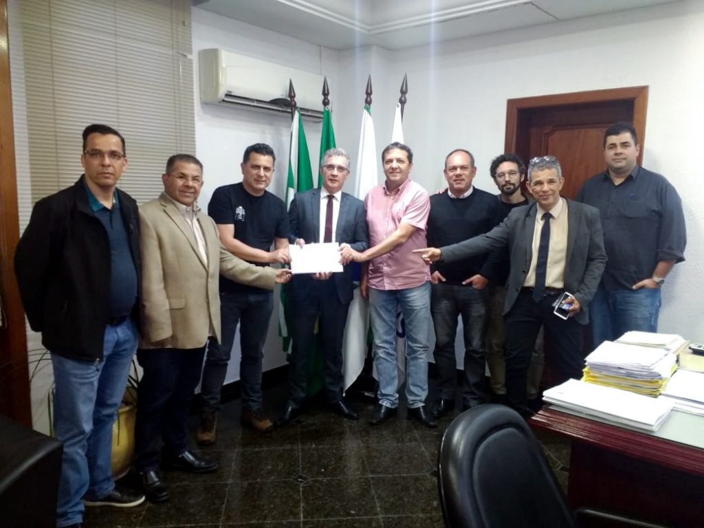 Miss Paraná 2019 será realizado em Foz do Iguaçu 4 chico e secretarios