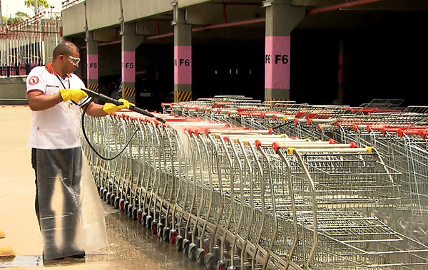 carrinhos supermercado