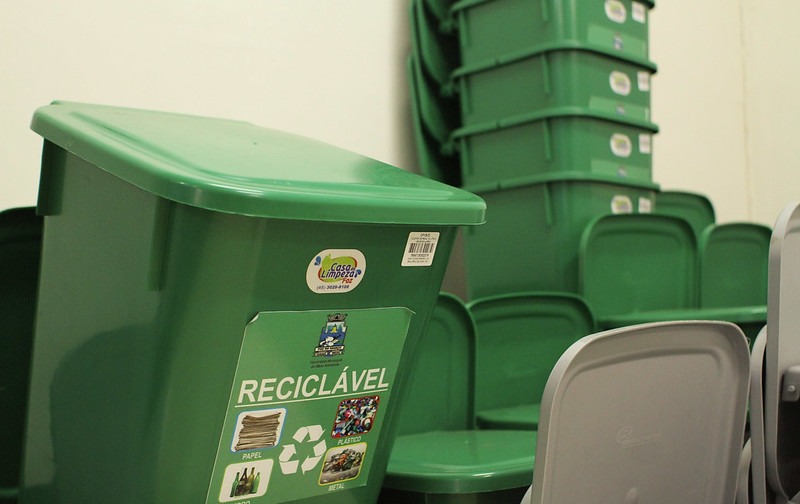lixo reciclavel foz
