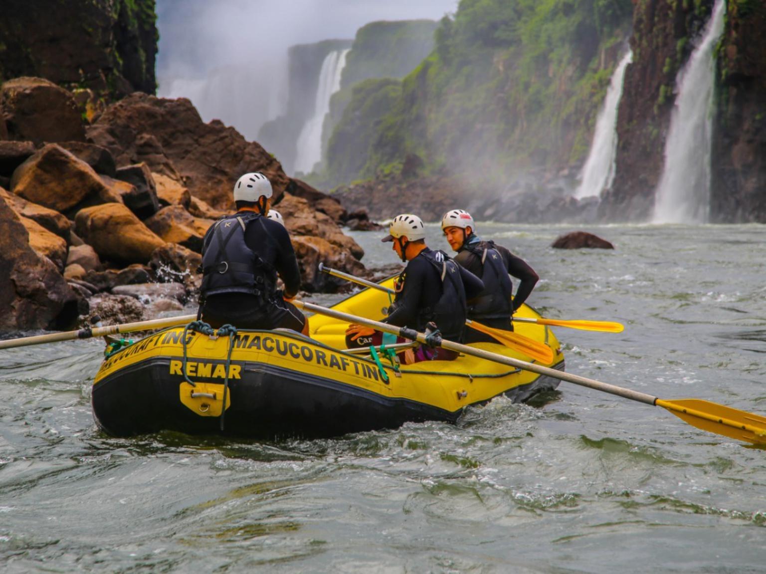 rafting macuco safari