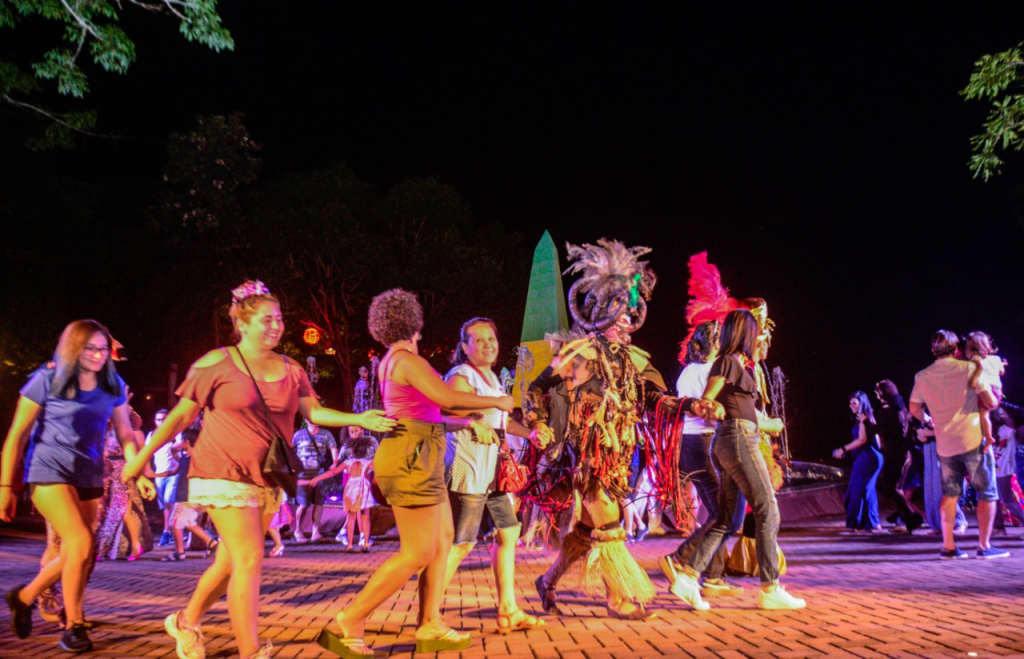 Começou o Carnaval das Famílias no Marco das 3 Fronteiras. Veja fotos! 4 carnaval no marco4