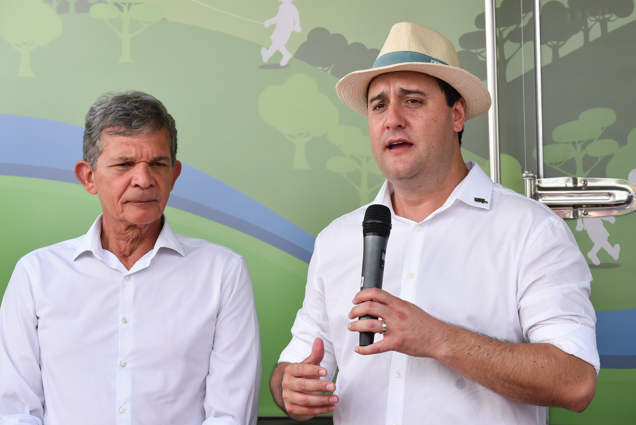 silva e luna e ratinho 1