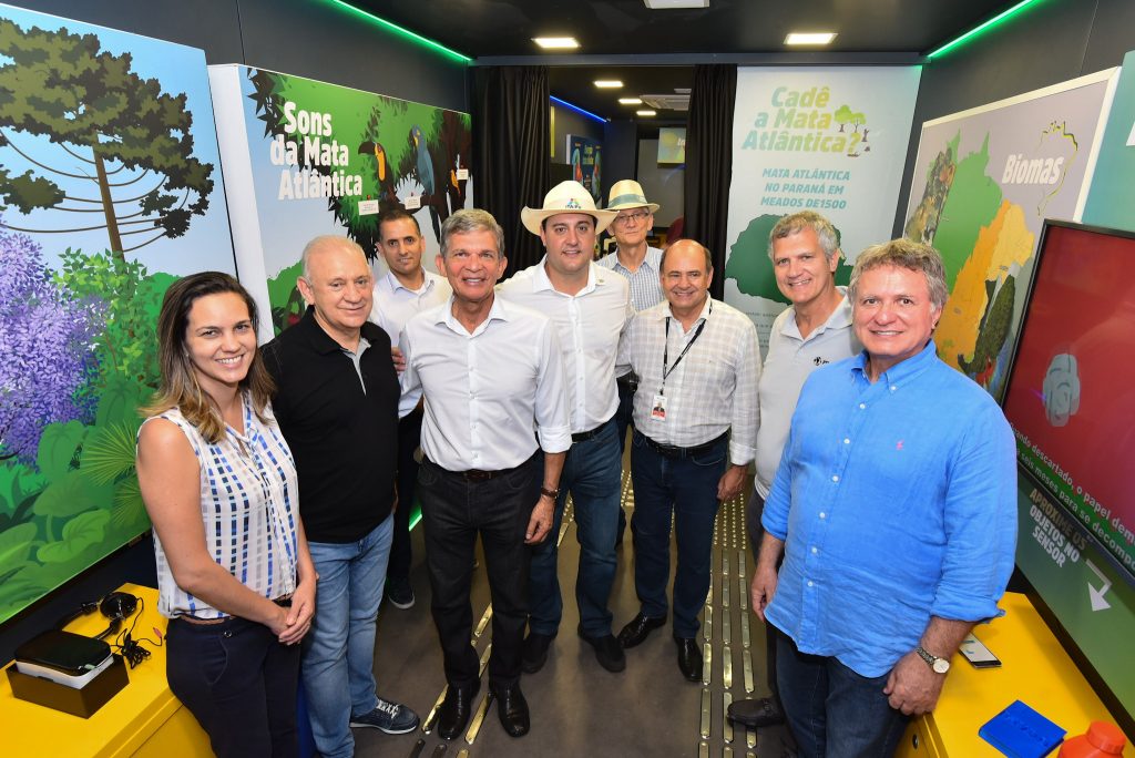 Ratinho Júnior destaca papel da Itaipu no desenvolvimento do Oeste do Paraná 1 silva e luna e ratinho 2