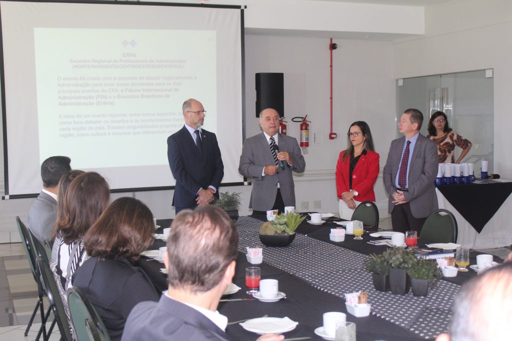 Encontro de Administração vai reunir em Foz do Iguaçu profissionais do PR, SC, RS e de países de língua espanhola 1 IMG 3698