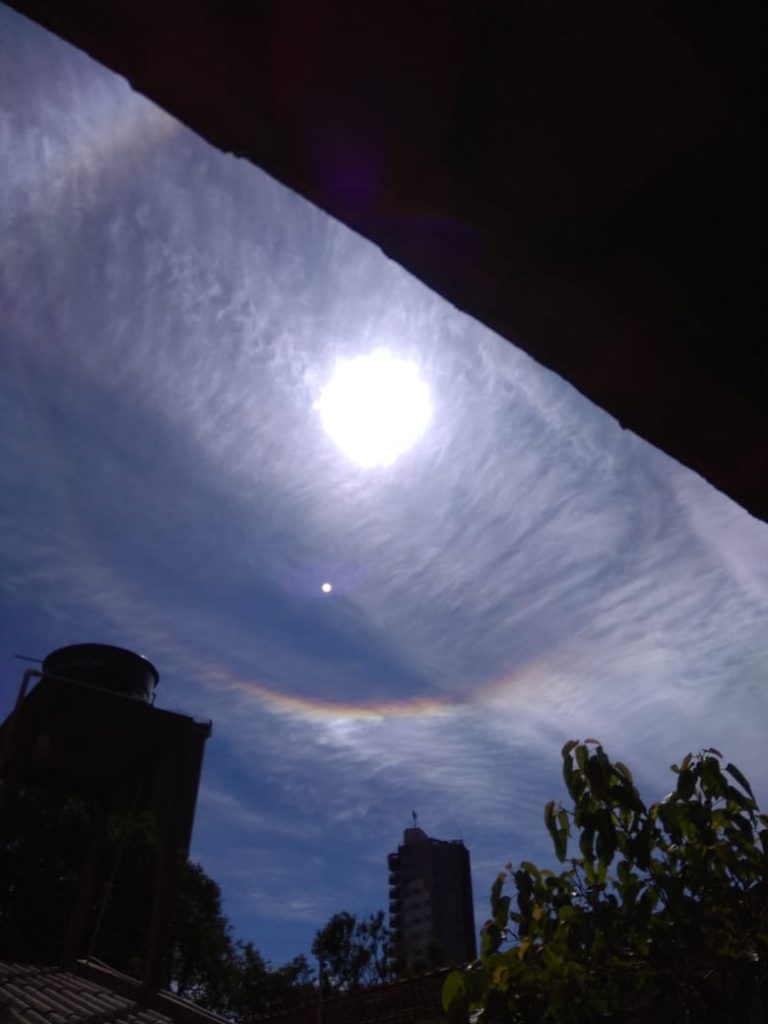 Halo solar dá tom diferenciado no céu da Tríplice Fronteira. Veja fotos! 3 halo solar4