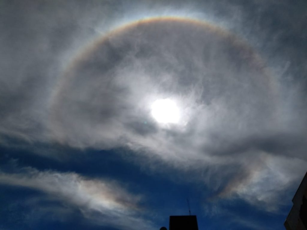 Halo solar dá tom diferenciado no céu da Tríplice Fronteira. Veja fotos! 4 halo solar5