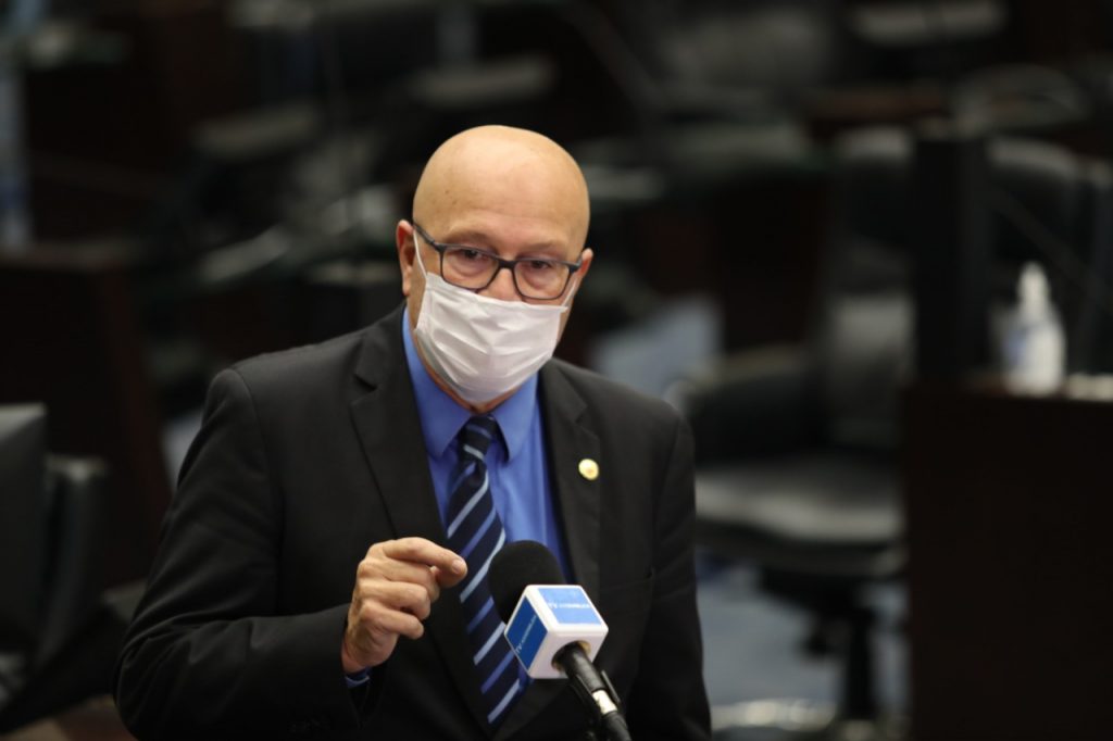Segue para sanção projeto de lei que adia prazo de validade de concursos públicos no Paraná 1 Deputado Romanelli