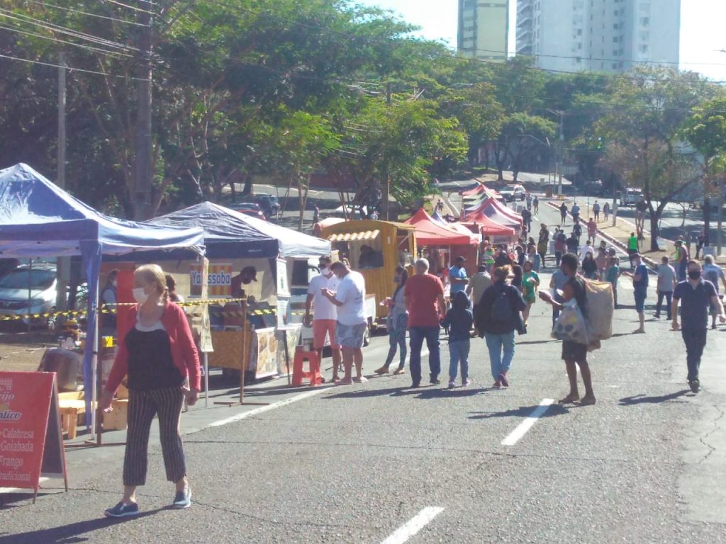Feriado do Carnaval 2024 em Foz do Iguaçu esta repleto de atrações 2 Feirinha da JK 2