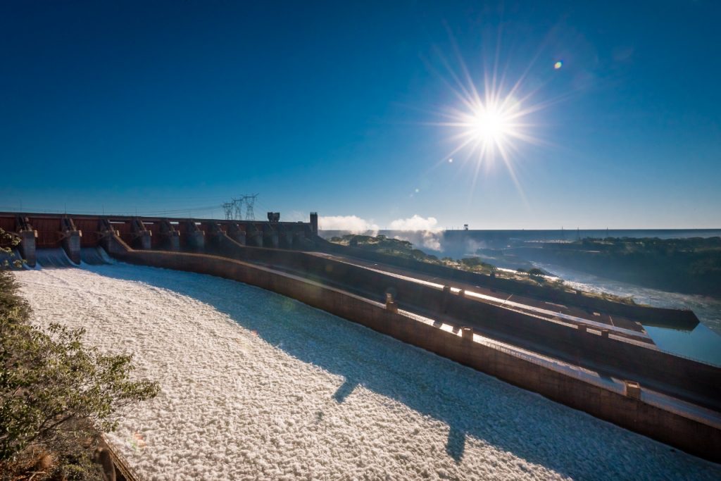Operação de Itaipu para ajudar na navegação dos países vizinhos termina nesta sexta-feira (29) 2 Fotos Rubens Fraulini Itaipu Binacional 1 1