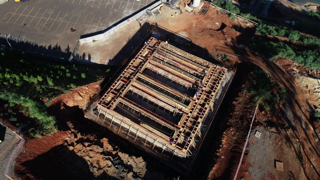 Boa notícia: Nova fase das obras da Ponte da Integração Brasil-Paraguai vai empregar mais 150 pessoas 3 Fotos da construção divulgação Itaipu Binacional. 1