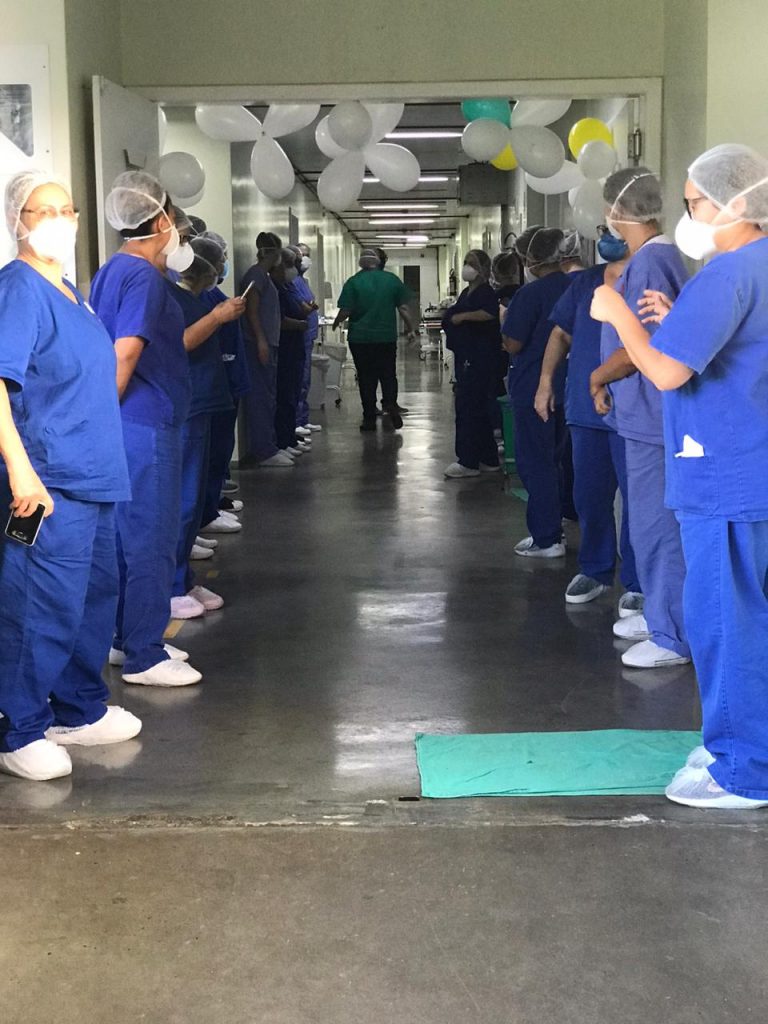 Em Foz do Iguaçu, Hospital Municipal comemora as duas primeiras altas por Covid-19 1 Hospital Municipal 1