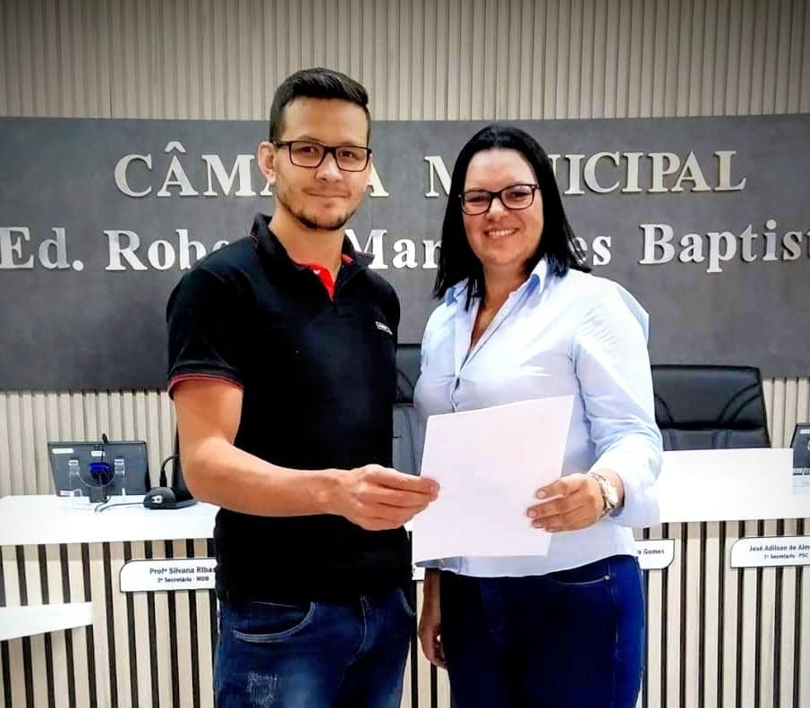 Projeto que acaba com diárias para cursos na Câmara de Palmas-PR vai a votação nesta segunda-feira, 04 1 mikilita e celia paim