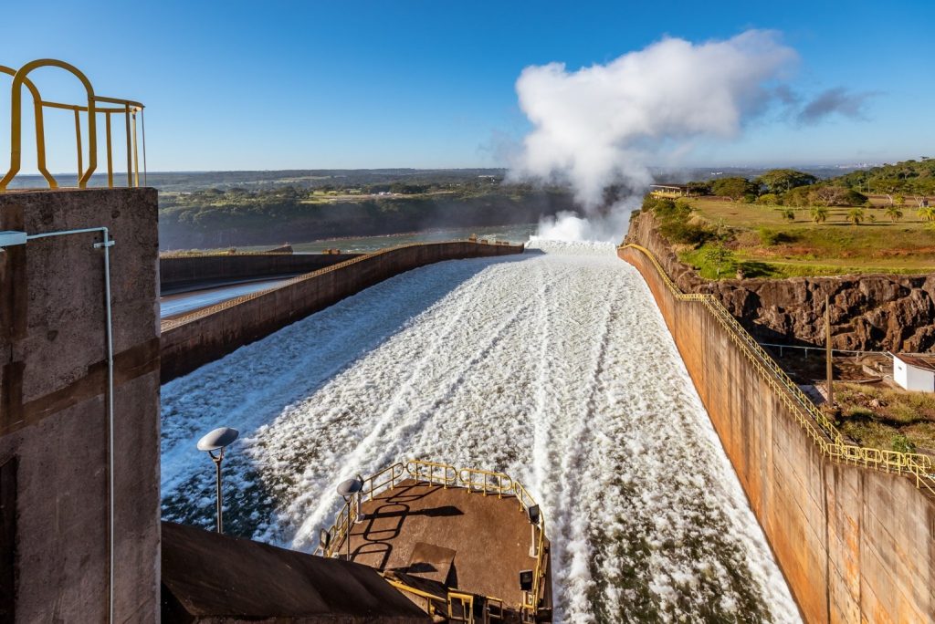 Operação concluída com sucesso: Itaipu recupera quase três metros do nível do Rio Paraná 3 Itaipu 3