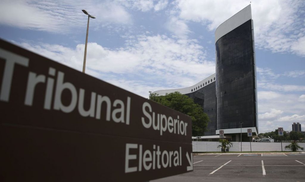 Partidos coligados para o governo não podem fazer outra aliança ao Senado, decide TSE 1 Partidos coligados para o governo não podem fazer outra aliança ao Senado, decide TSE