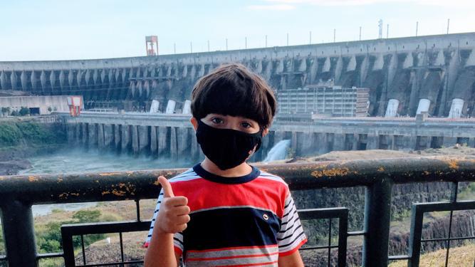 Retomada do turismo em Foz do Iguaçu é marcada pela presença dos moradores 2 Turismo Itaipu Foto Evandro Silvestre 2