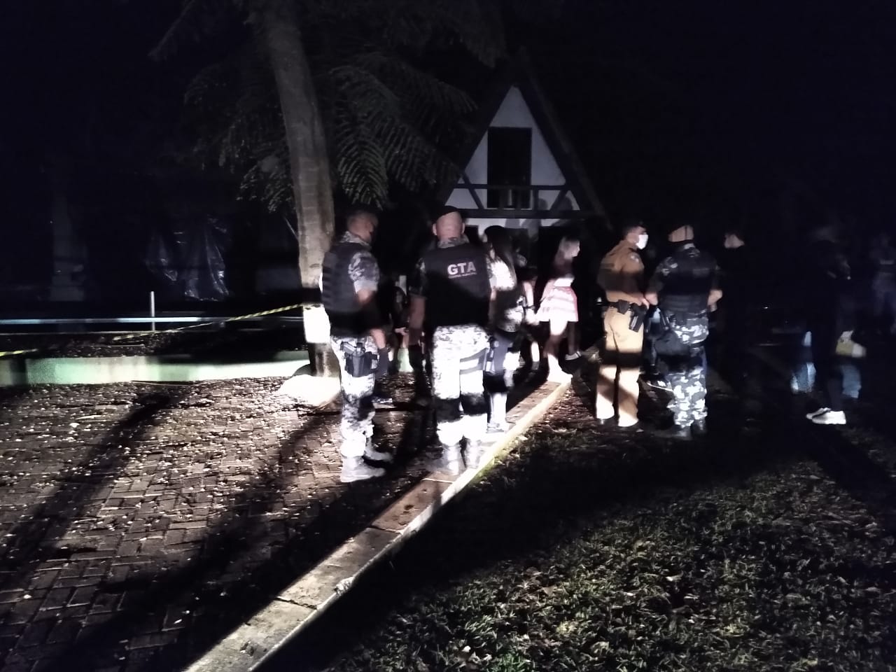 festa derrubada