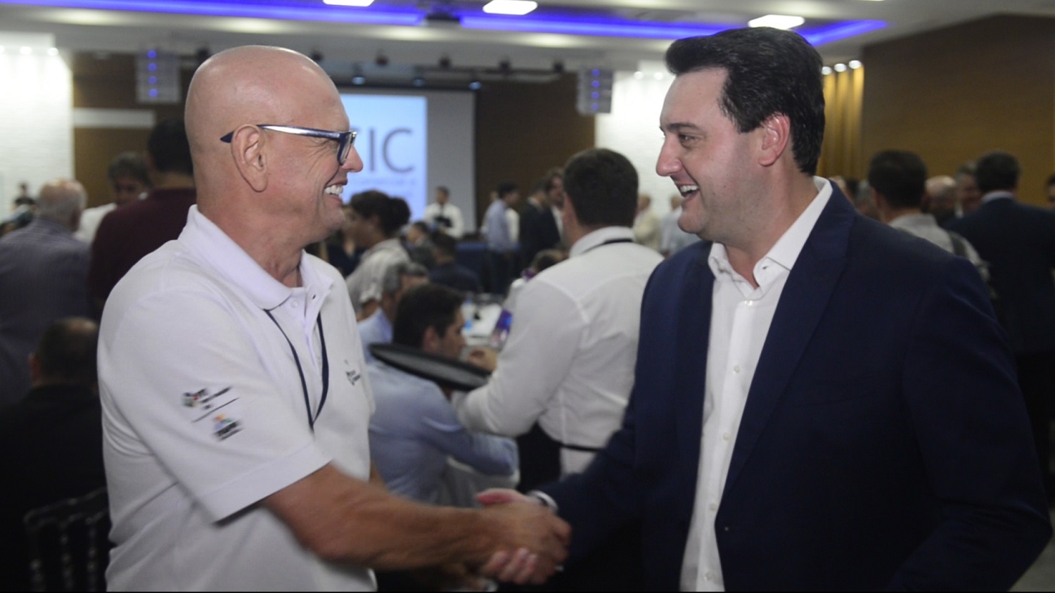 Danilo Vendruscolo com o governador Ratinho Junior – Foto Marcos Labanca arquivo