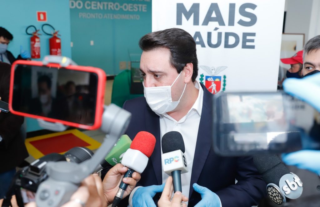 "Nuvem da pandemia está agora no sul". Veja entrevista com o governador do Paraná, Ratinho Junior 3 Ratinho Jr. 3