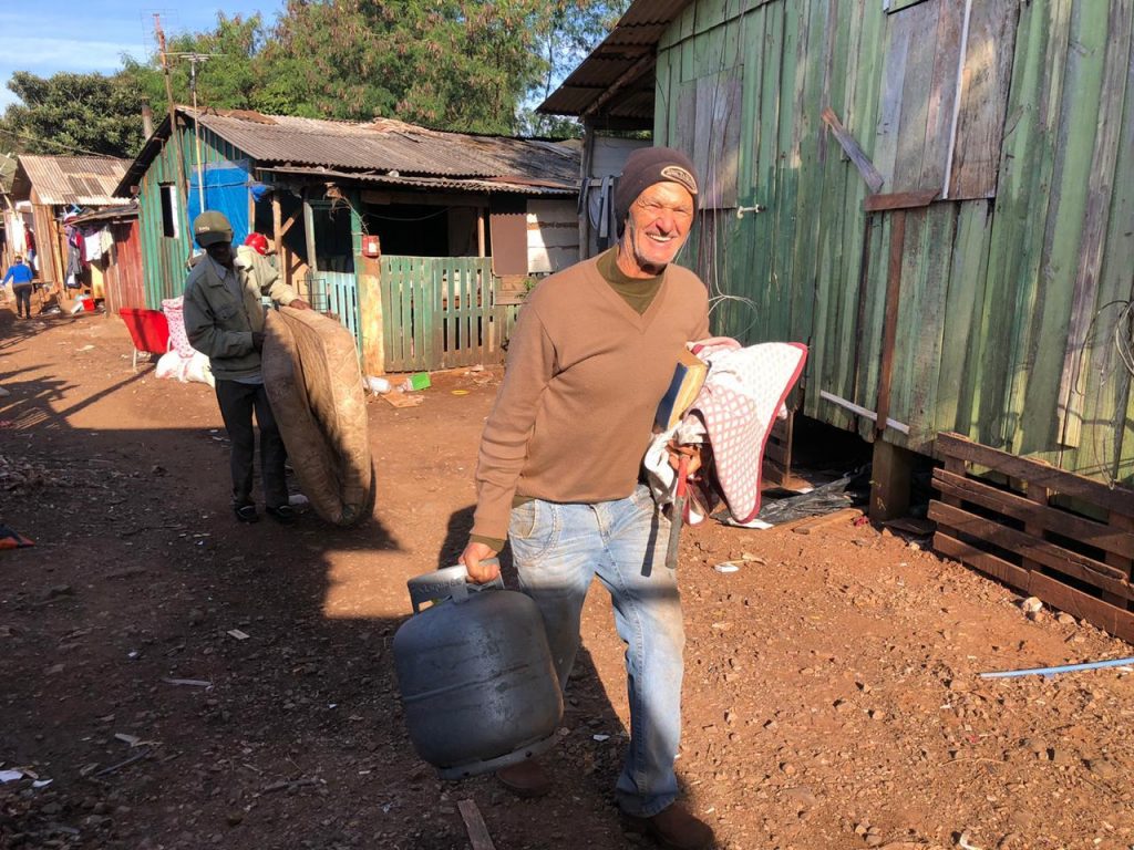 Famílias de São Miguel do Iguaçu são realocadas de áreas de risco para casas populares. Veja fotos da mudança! 1 São Miguel do Iguaçu 1