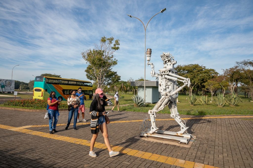 Turismo Itaipu: visitantes aprovam medidas de segurança adotadas 1 Turismo Itaipu Fotos Kiko Sierich PTI1