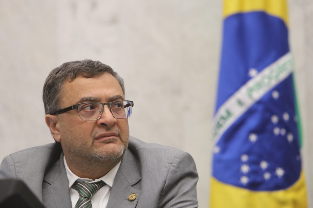 Assembleia Legislativa aprova utilidade pública ao Instituto Santa Pelizzari de Palmas, Sudoeste do PR 1 deputado Michele Caputo PSDB