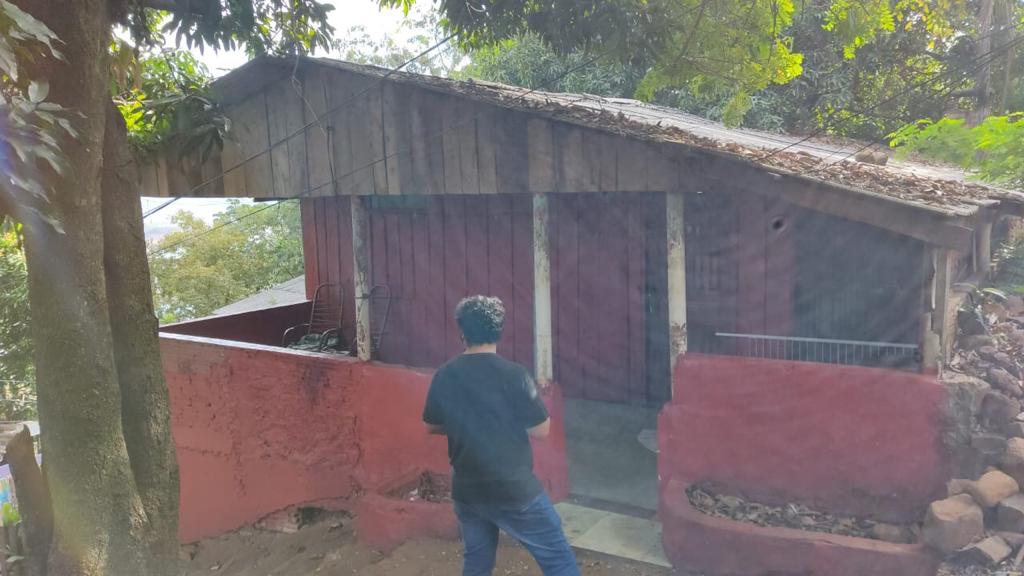 Polícia Civil procura suspeito de duplo homicídio e faz uma "varredura" em bairro de Foz do Iguaçu. VEJA FOTOS! 3 prourado5