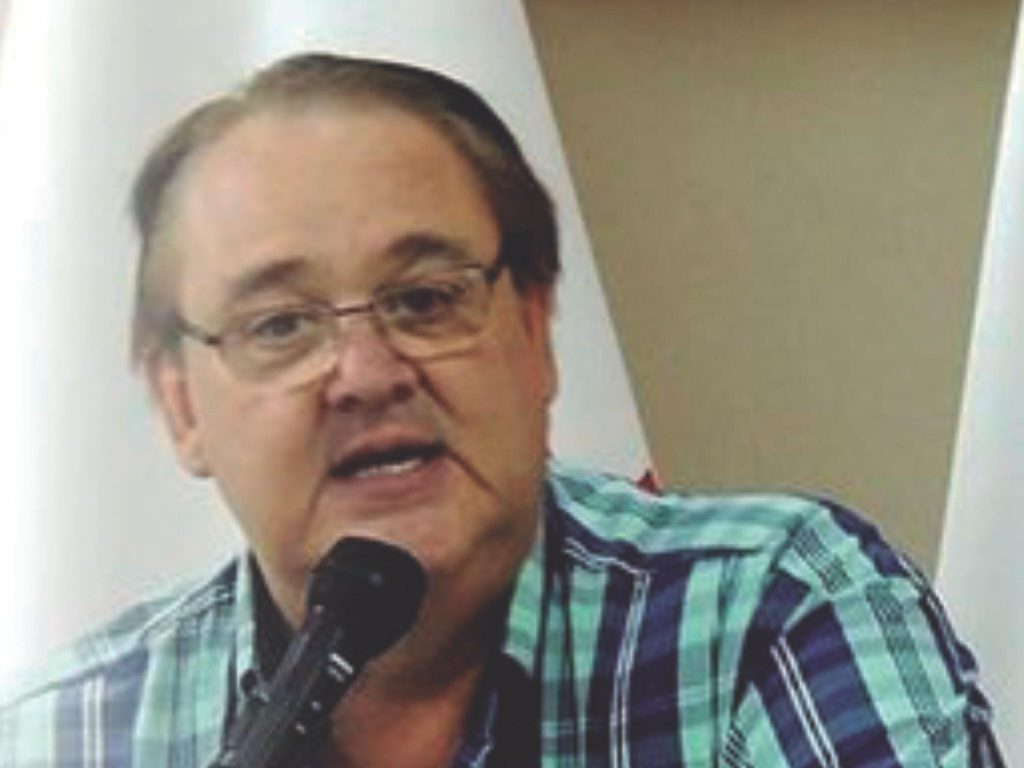 Governador de Alto Paraná defende reabertura da Ponte Internacional da Amizade em 15 dias 1 Gonzalez Vaesken Governador Alto Parana