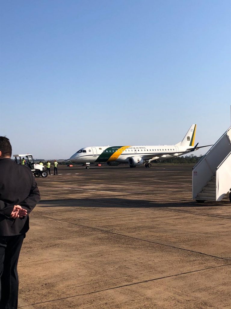 Presidente Jair Bolsonaro chega daqui a pouco ao Aeroporto de Foz do Iguaçu 1 aviao bolsonaro