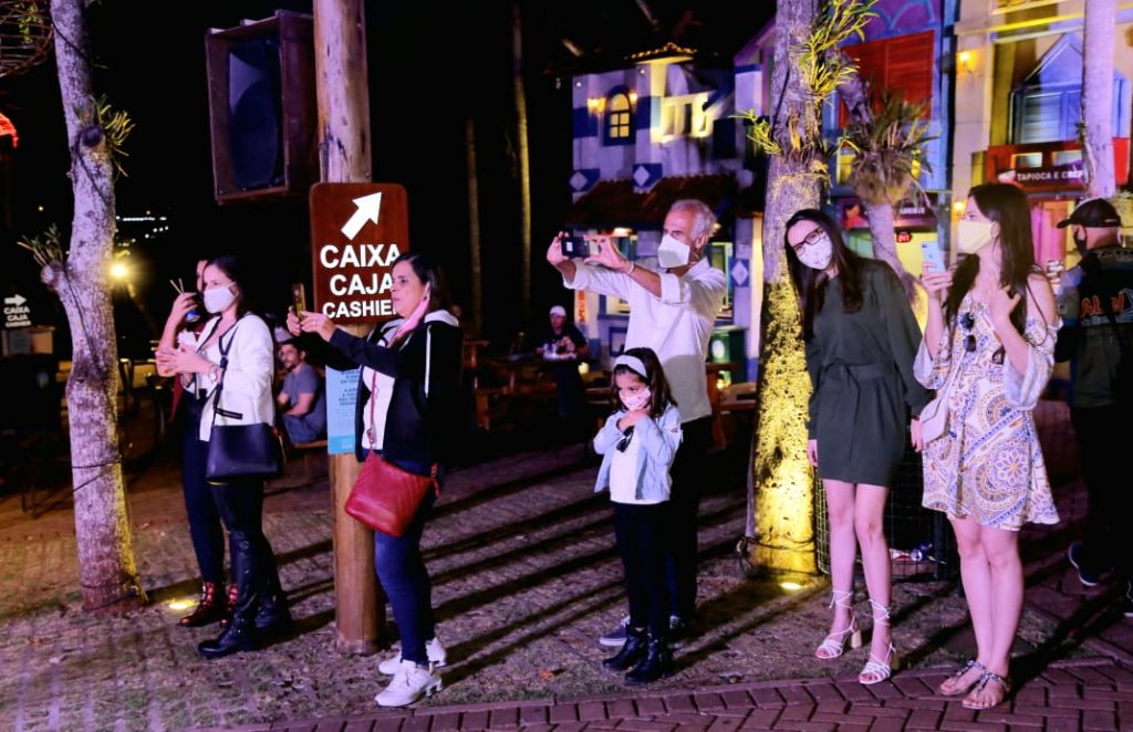 Com a reabertura do Marco das 3 Fronteiras, voltaram as apresentações culturais no atrativo. VEJA FOTOS! 16 danca no marco 3 fronteiras 16