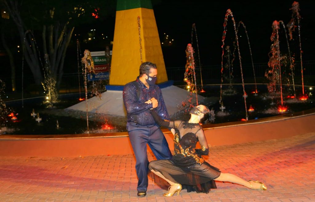 Com a reabertura do Marco das 3 Fronteiras, voltaram as apresentações culturais no atrativo. VEJA FOTOS! 19 danca no marco 3 fronteiras 20