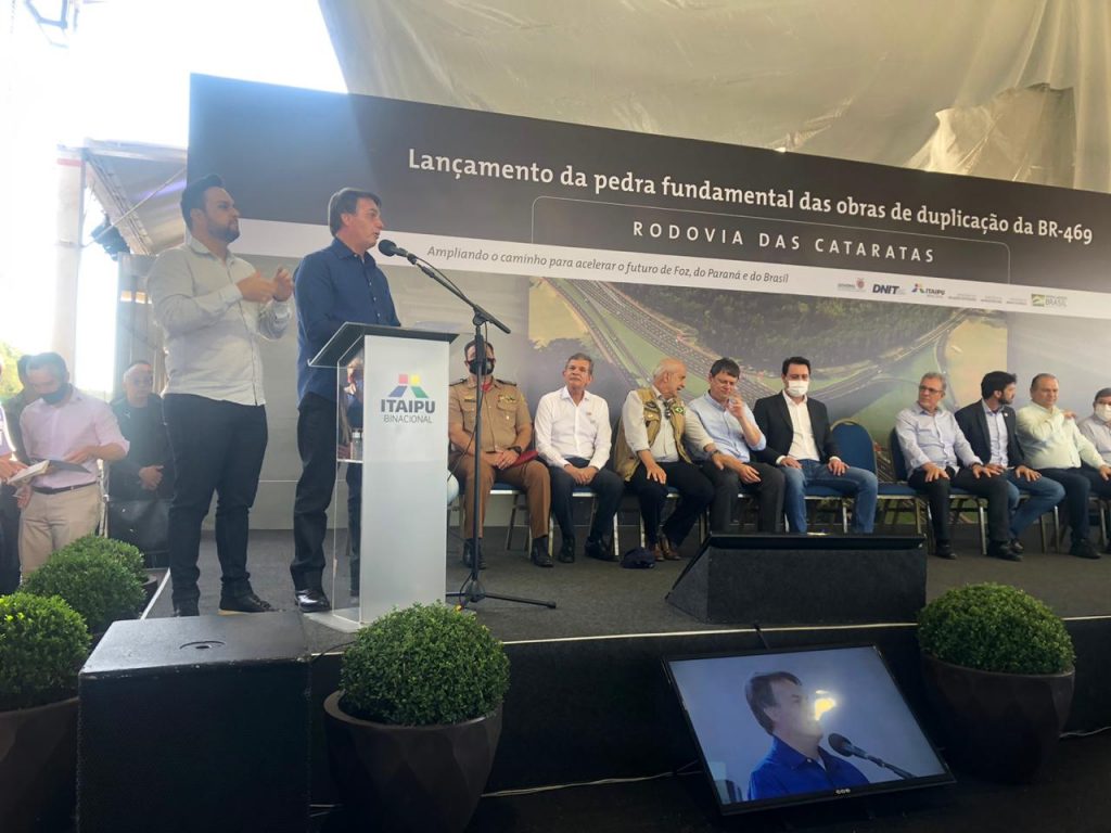 Bolsonaro lança pedra fundamental de duplicação da BR-469, a Rodovia das Cataratas de Foz do Iguaçu 2 pedra fundamental bolsonaro1