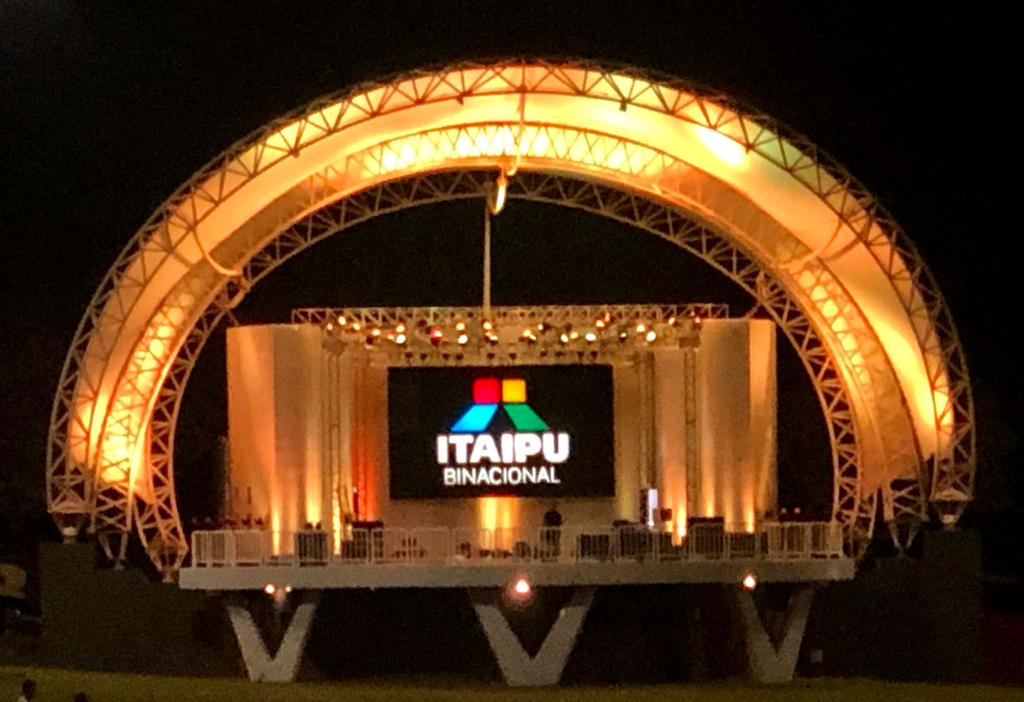Feira dos Profissionais de Turismo de Foz do Iguaçu agora é no Gramadão da Vila A, de Itaipu. Veja fotos! 1 Feira do Turismo Foto Divulgacao