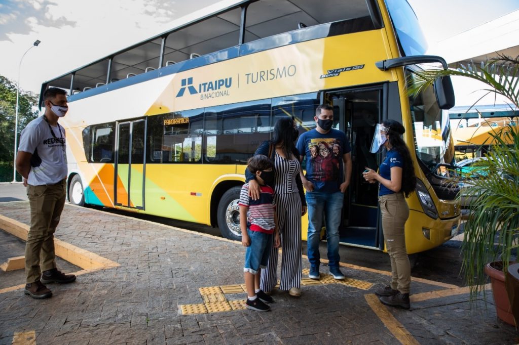 Visitação no feriado supera a expectativa nos três atrativos do Complexo Turístico Itaipu 2 Itaipu Binacional