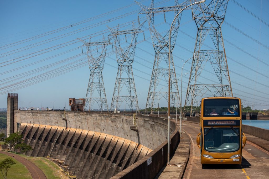 Visitação no feriado supera a expectativa nos três atrativos do Complexo Turístico Itaipu 5 Itaipu Binacional 5