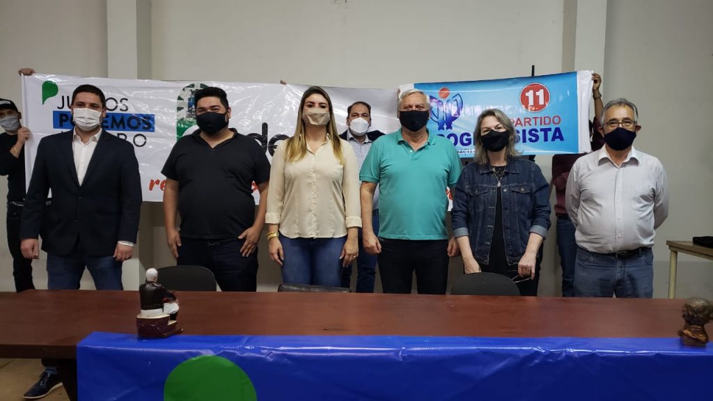 Eleições 2020: Bibiana Orsi é escolhida vice na chapa de Paulo Mac Donald a prefeito de Foz do Iguaçu 1 Paulo Mac Donald e Bibiana Orsi 1