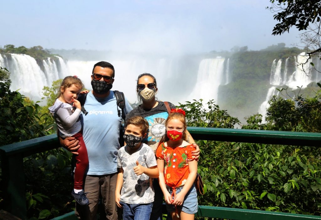 Parque Nacional do Iguaçu registra maior visitação desde sua reabertura 2 cataratas do iguacu 1