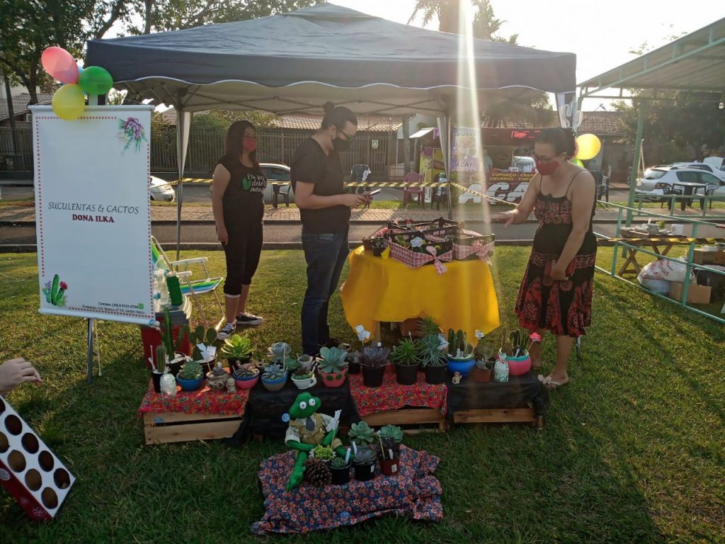 Feira dos Profissionais de Turismo de Foz do Iguaçu agora é no Gramadão da Vila A, de Itaipu. Veja fotos! 7 feira turismo3