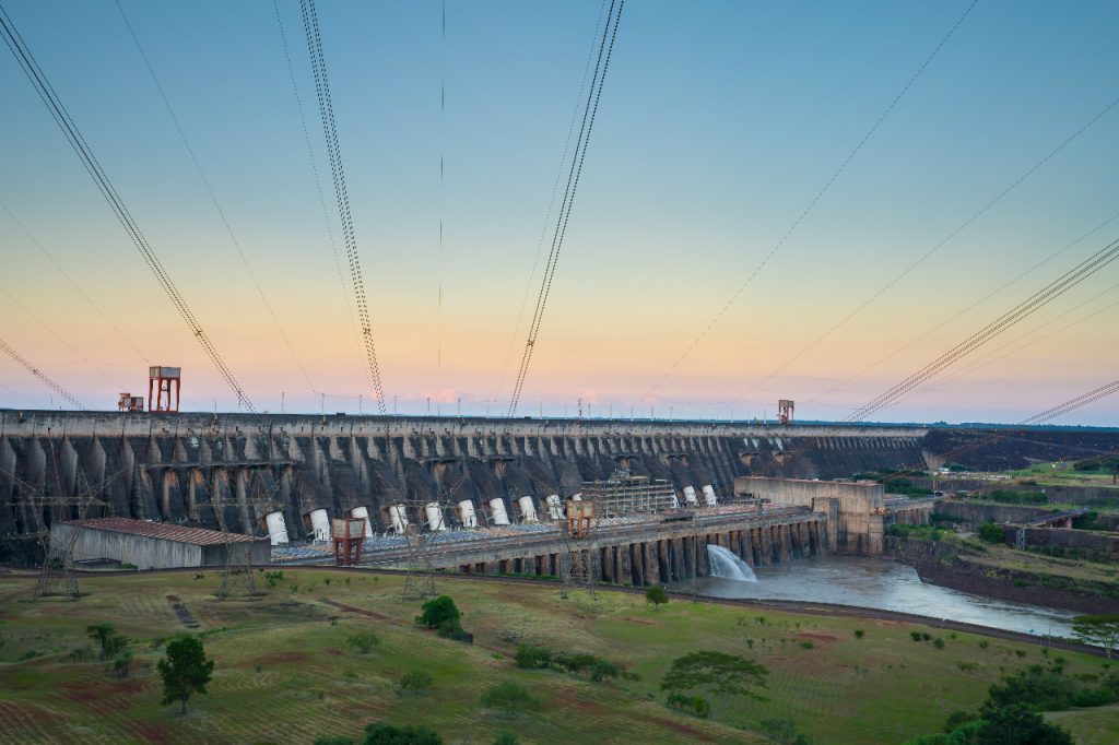 Itaipu alcança a marca 55 milhões de MWh em 2020 com o maior índice de produtividade de sua história 2 itaipu geracao1