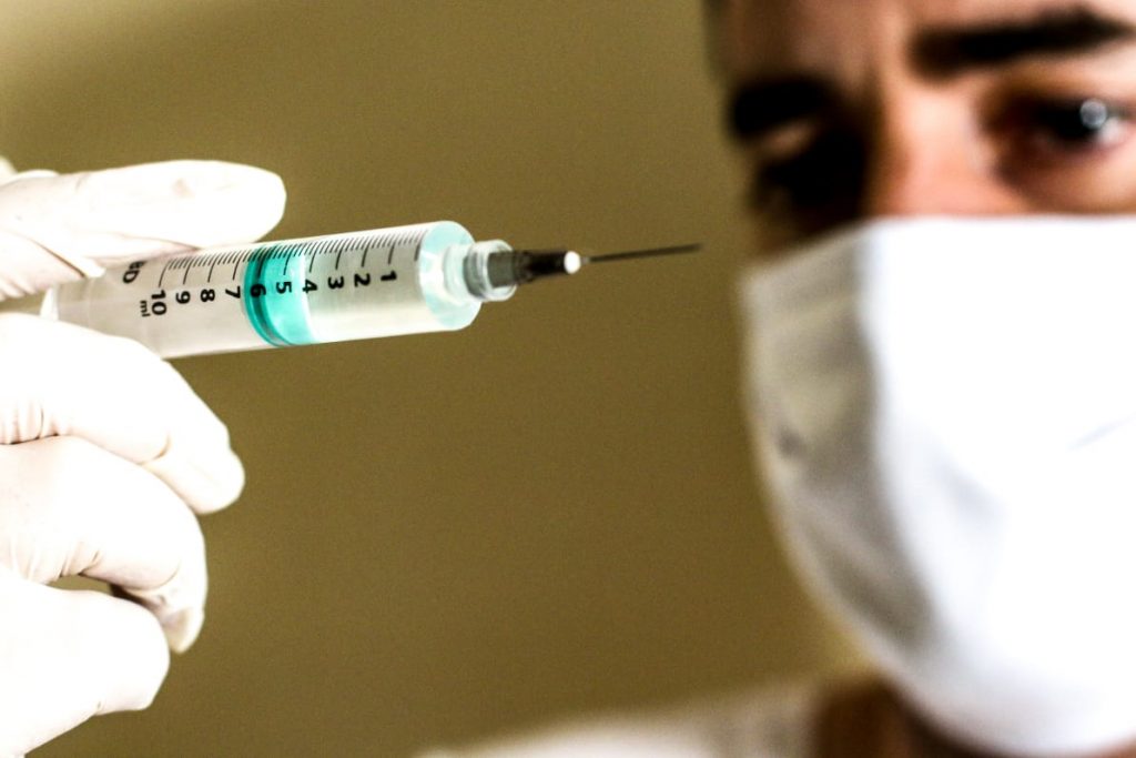 Semana é marcada por avanços na vacina russa 4 vacina coronavirus3