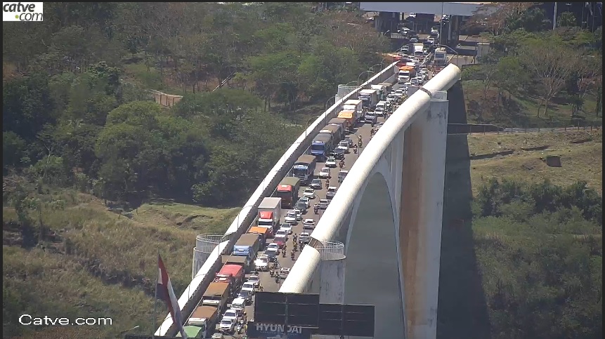 Ponte da Amizade Foto Catve