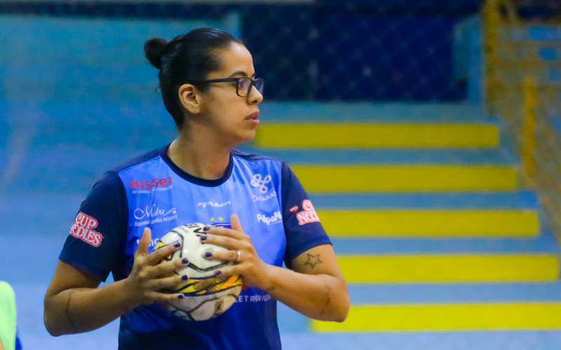 content Montamos um elenco com atletas genuinamente da nossa cidade Mayara Aguineli