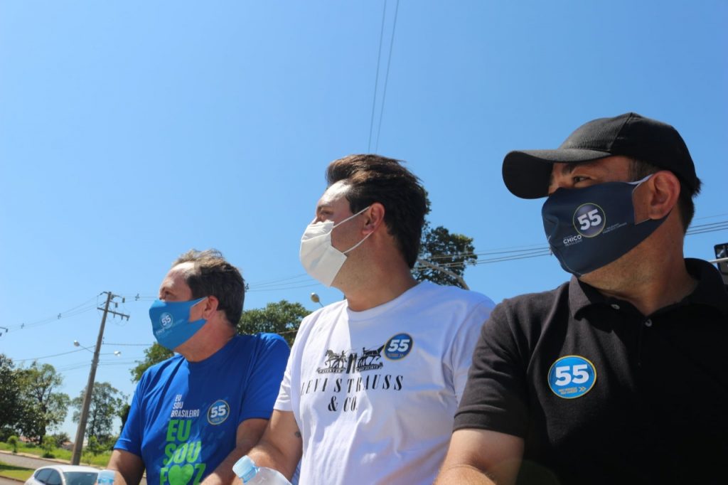 Teremos sequelas da pandemia e a união é o caminho para Foz do Iguaçu sair da crise, afirma Chico Brasileiro 5 Chico Brasileiro Ratinho Junior e Delegado Sampaio