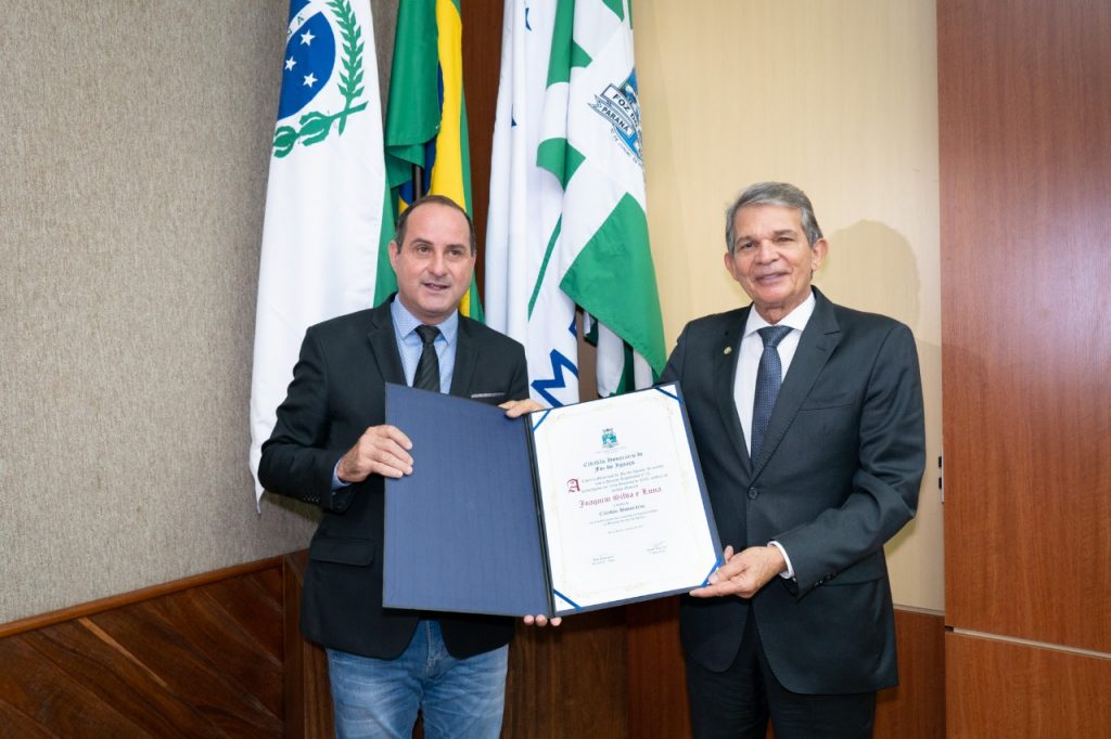 Homem da terra: general Silva e Luna é reconhecido como cidadão honorário de Foz do Iguaçu 1 General Silva e Luna cidadao honorario fotos Sara Cheida Itaipu Binacional 1