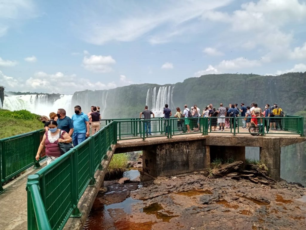 Cataratas Day 2020 atrai mais de 800 visitantes ao Parque Nacional do Iguaçu. Veja fotos e vídeos exclusivos! 5 cataratas day 5